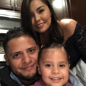 Meet your Posher, Adriela